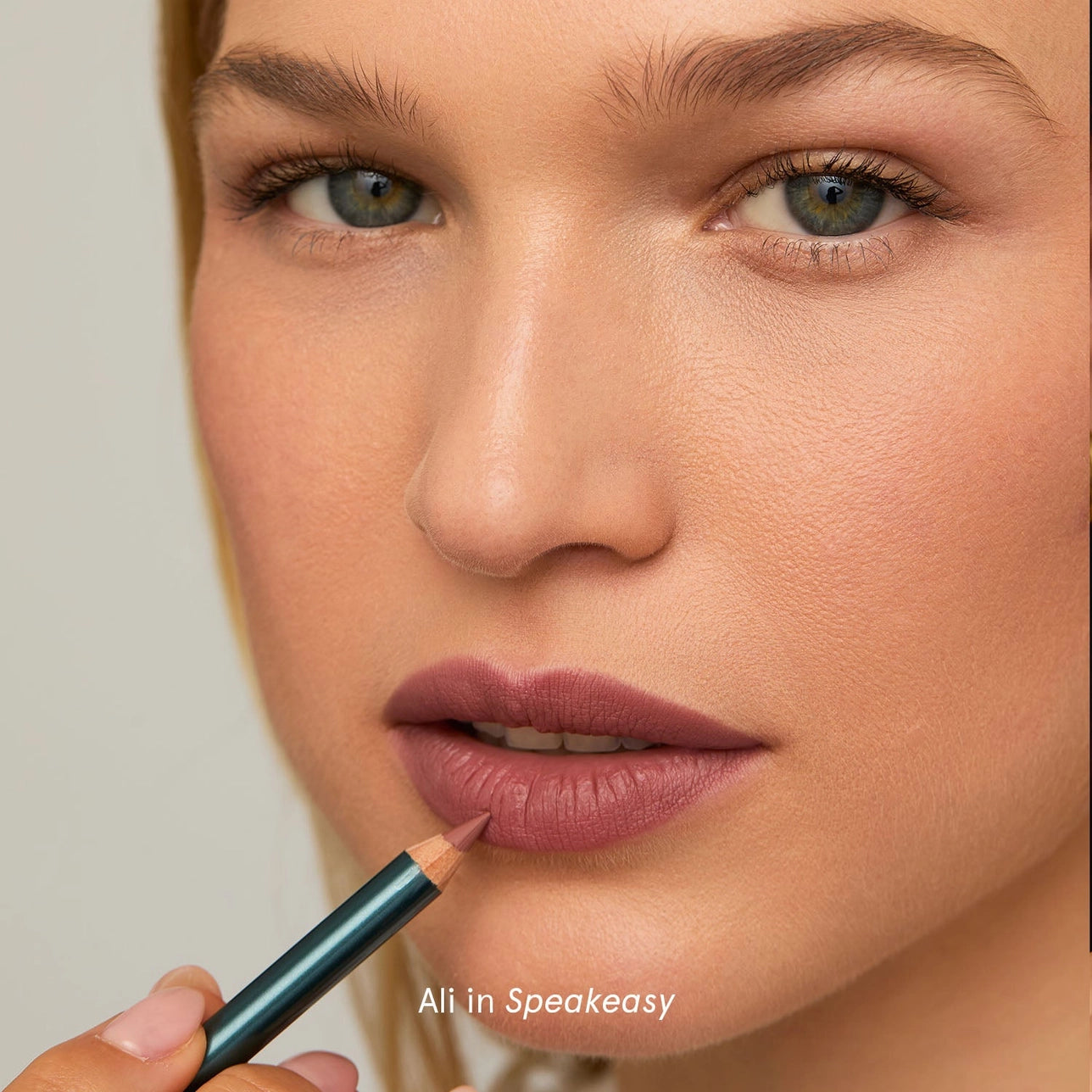 Soft Glide Lip Liner